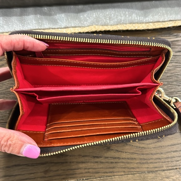 Dooney & Burke Blakely large zip around wristlet - Picture 3 of 5